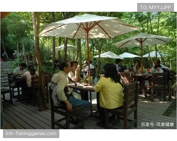 一人参赛、全家旅游模式将人流转化为周边景区、酒店和餐饮消费